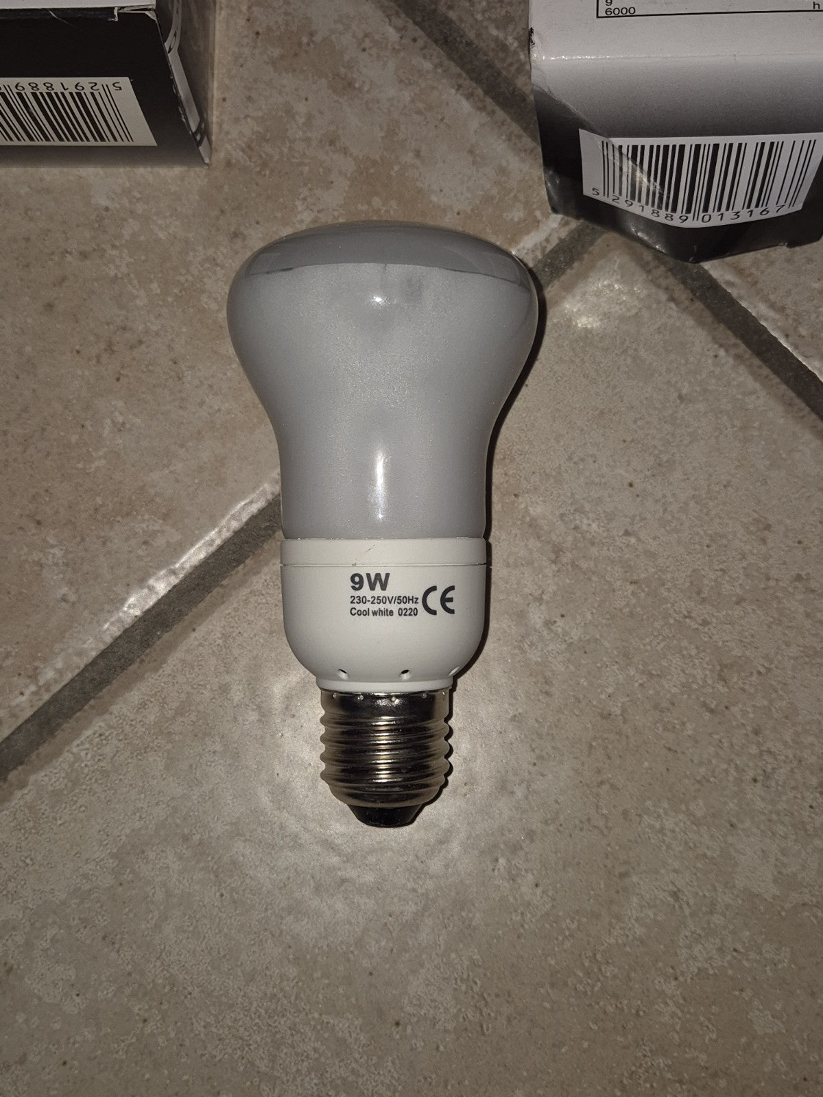 10 lampadine a LED a goccia da 9W risparmio energetico attacco E27 bianco Freddo
