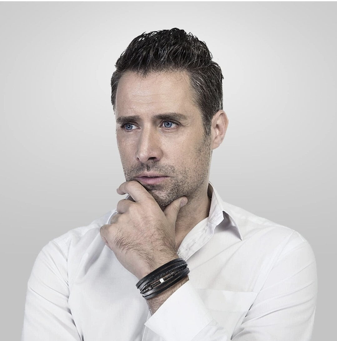 COOLMAN Braccialetto da uomo in vera pelle, nero, regolabile con maglia extra