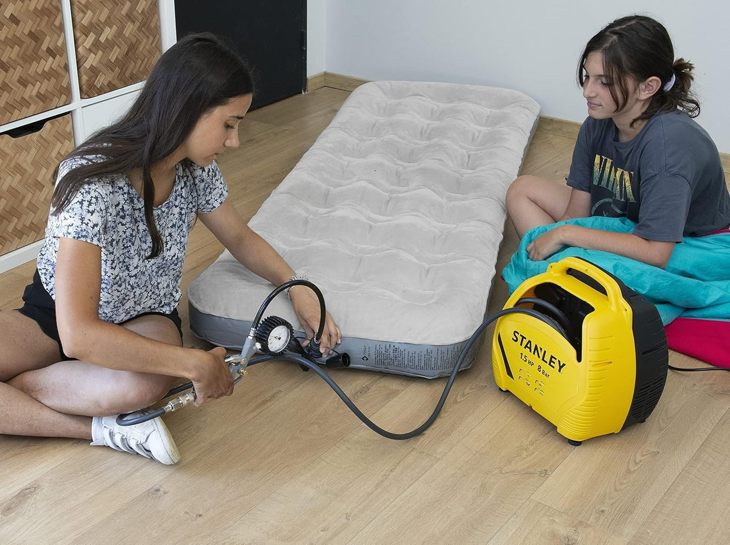 Stanley Compressore Aria Portatile 8 Bar Compressore Senza Olio con manometro